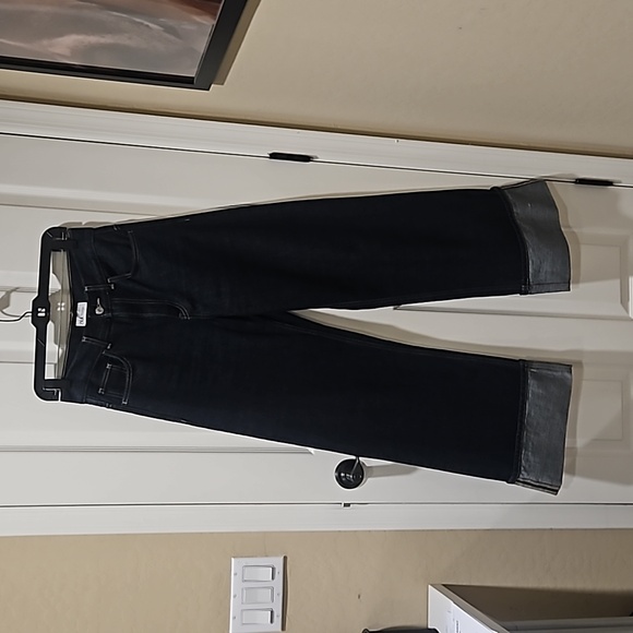 Zara TRF TURNED UP CUFF denim jeans - Picture 3 of 6